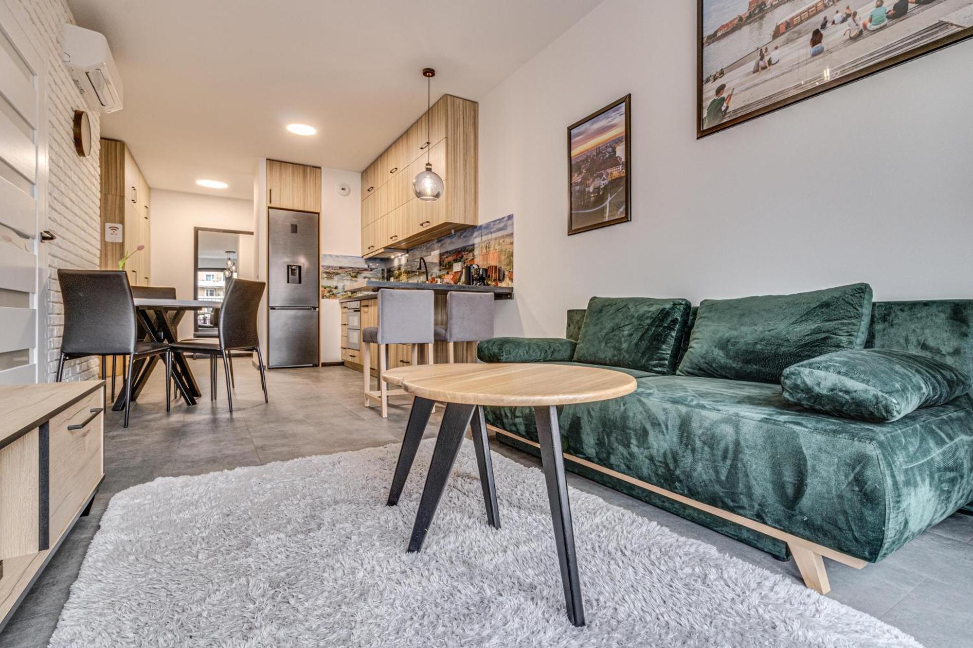Rentplanet - Apartament Wyszynskiego Вроцлав Екстер'єр фото